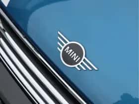 MINI Countryman (2018) thumbnail 10