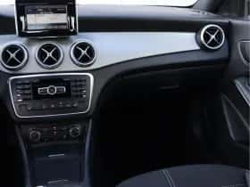 Mercedes-Benz CLA-Klasse (2013) thumbnail 19