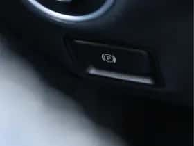 Mercedes-Benz CLA-Klasse (2013) thumbnail 27