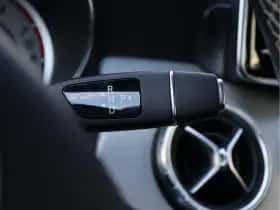 Mercedes-Benz CLA-Klasse (2013) thumbnail 30