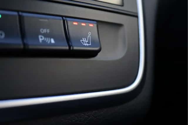 Mercedes-Benz CLA-Klasse (2013) thumbnail 45