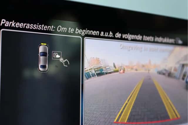 Mercedes-Benz C-Klasse (2019) thumbnail 49