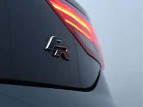 SEAT Leon (2018) thumbnail 15