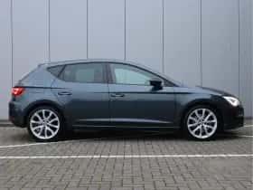 SEAT Leon (2018) thumbnail 18