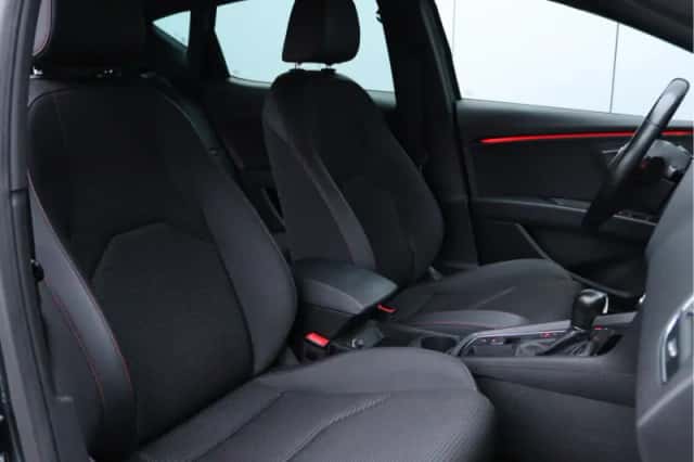 SEAT Leon (2018) thumbnail 22