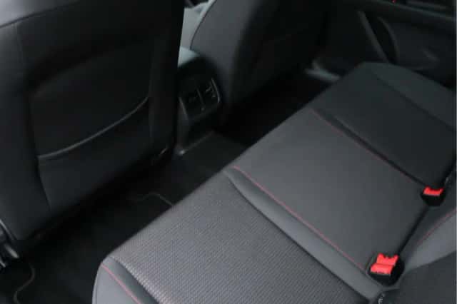 SEAT Leon (2018) thumbnail 25