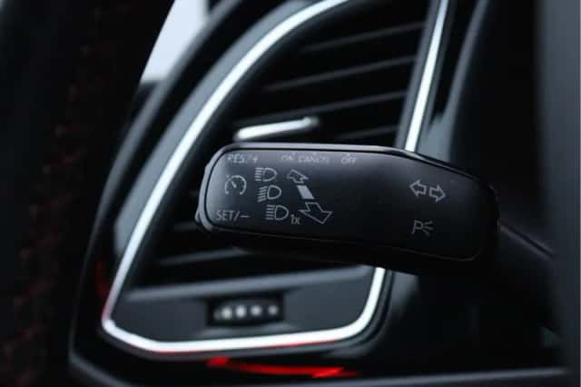 SEAT Leon (2018) thumbnail 31