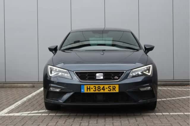 SEAT Leon (2018) thumbnail 6