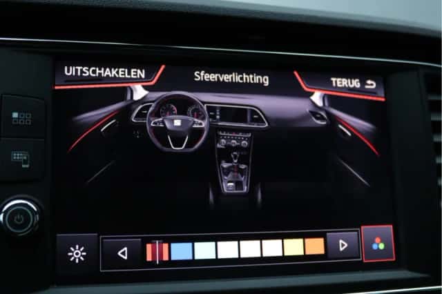 SEAT Leon (2018) thumbnail 52