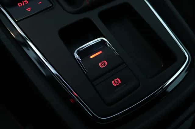 SEAT Leon (2018) thumbnail 56