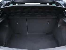 SEAT Leon (2018) thumbnail 64
