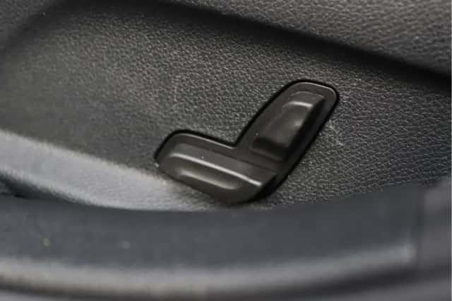 Mercedes-Benz C-Klasse (2018) thumbnail 31