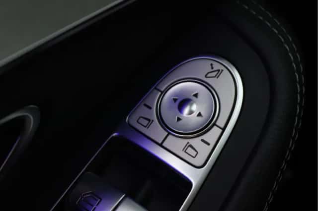Mercedes-Benz C-Klasse (2018) thumbnail 34