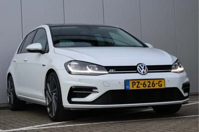 Volkswagen Golf (2017) thumbnail 18
