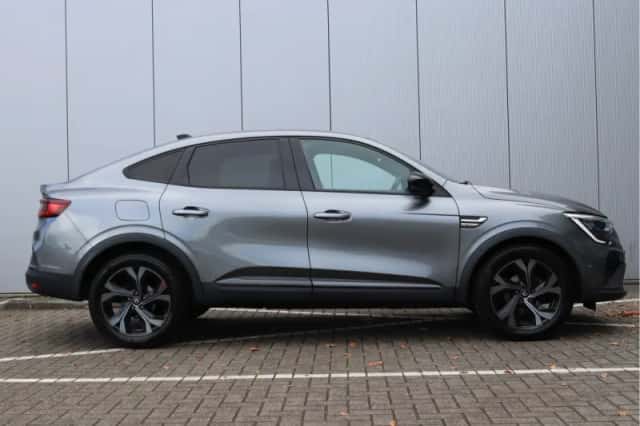 Renault Arkana (2022) thumbnail 19