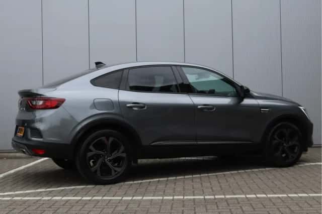 Renault Arkana (2022) thumbnail 5