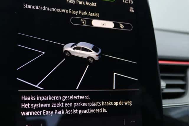 Renault Arkana (2022) thumbnail 53