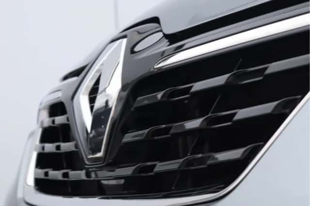 Renault Arkana (2022) thumbnail 10