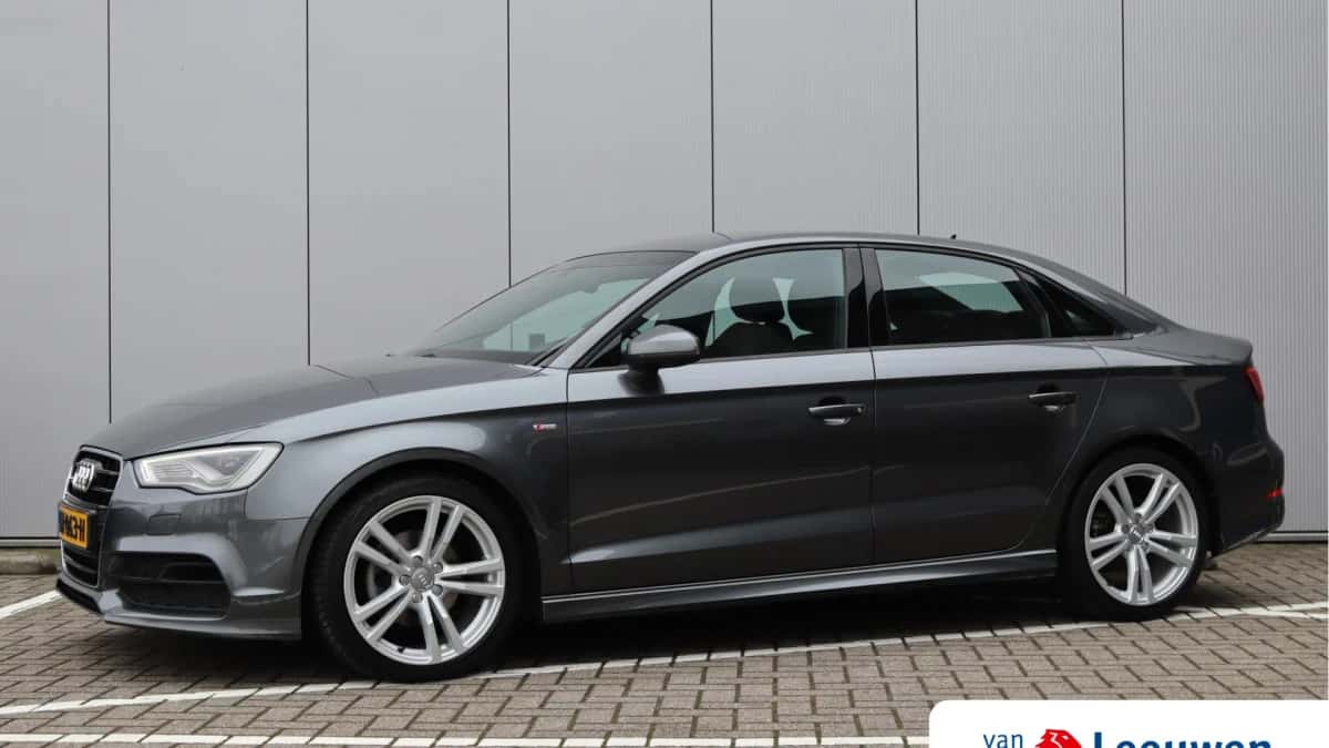 Audi A3 (2015) — foto 1