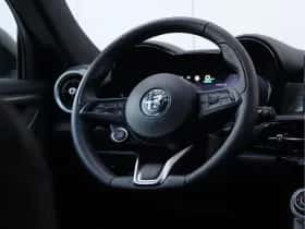 Alfa Romeo Tonale (2022) thumbnail 22