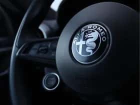 Alfa Romeo Tonale (2022) thumbnail 59