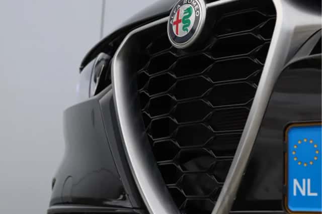 Alfa Romeo Tonale (2022) thumbnail 9