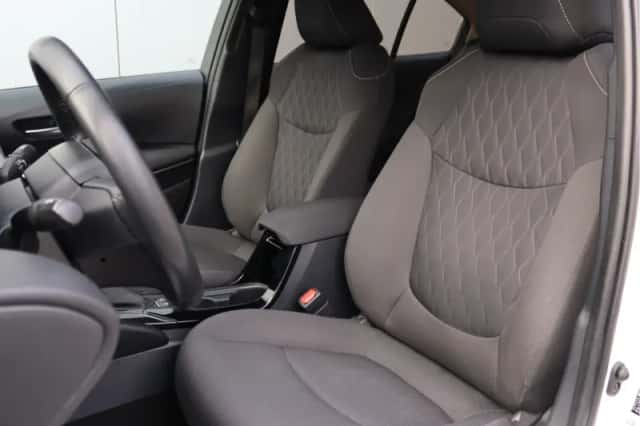 Toyota Corolla (2019) thumbnail 4