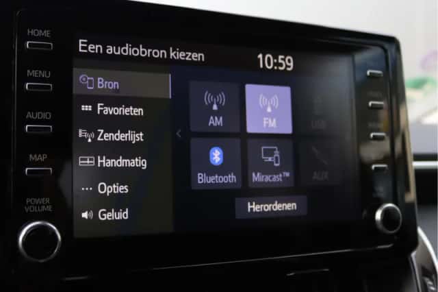 Toyota Corolla (2019) thumbnail 43