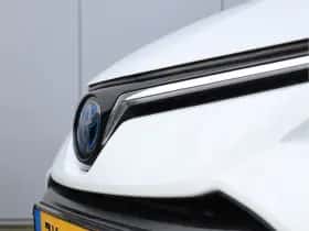 Toyota Corolla (2019) thumbnail 9