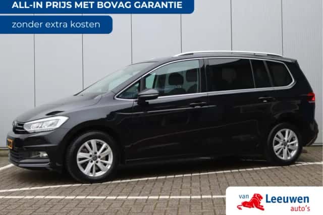 Volkswagen Touran (2018) thumbnail 1