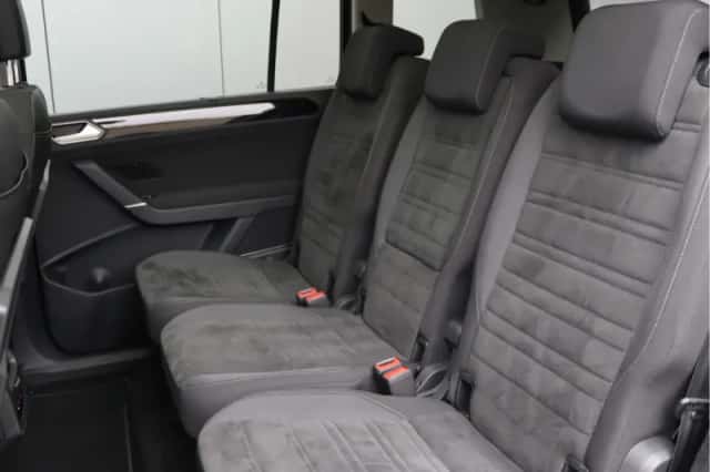 Volkswagen Touran (2018) thumbnail 28