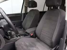 Volkswagen Touran (2018) thumbnail 4