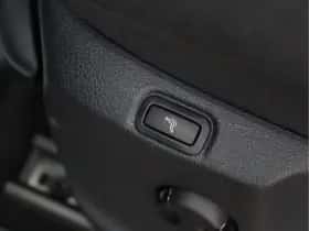 Volkswagen Touran (2018) thumbnail 36