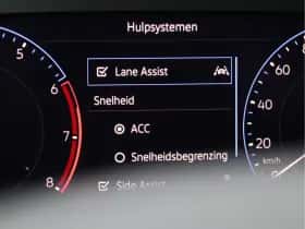Volkswagen Touran (2018) thumbnail 46