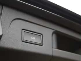 Volkswagen Touran (2018) thumbnail 72