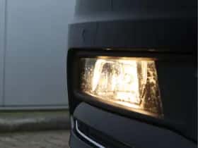 Volkswagen Touran (2018) thumbnail 9