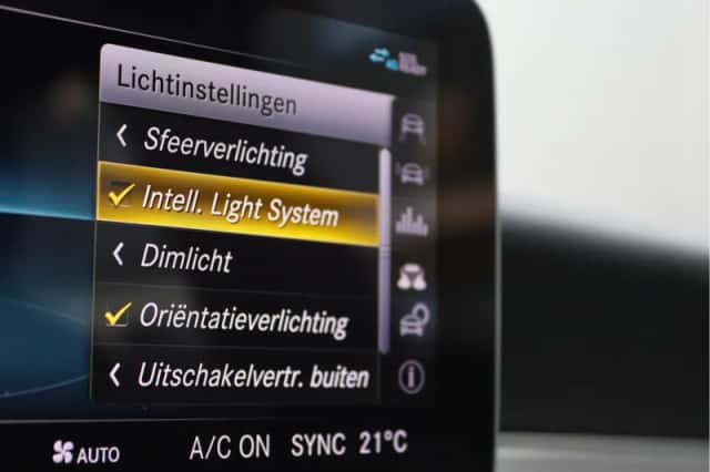 Mercedes-Benz C-Klasse (2019) thumbnail 48