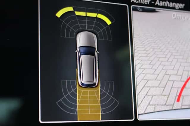 Mercedes-Benz C-Klasse (2019) thumbnail 54