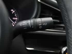 Mazda CX-30 (2019) thumbnail 32