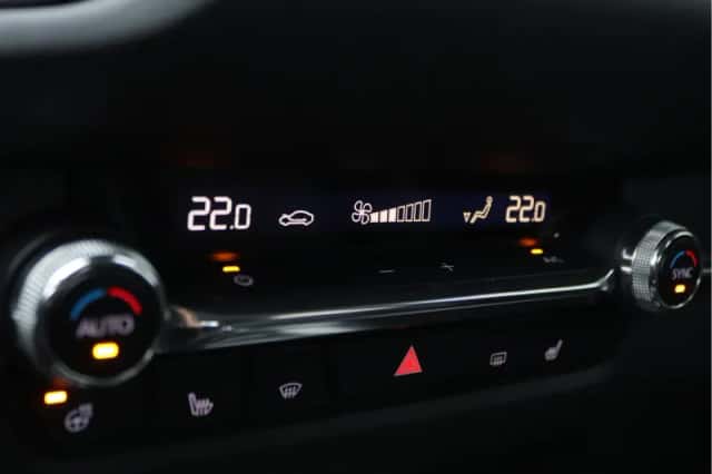 Mazda CX-30 (2019) thumbnail 51