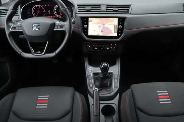 SEAT Ibiza (2018) thumbnail 3