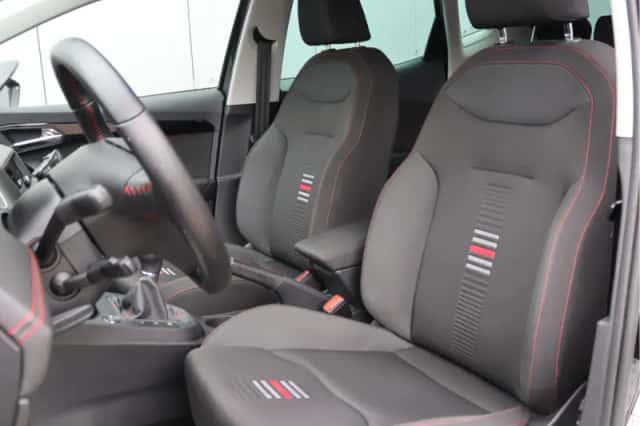 SEAT Ibiza (2018) thumbnail 4