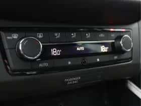 SEAT Ibiza (2018) thumbnail 55
