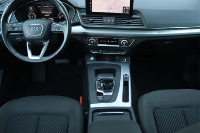 Audi Q5 (2021) thumbnail 4