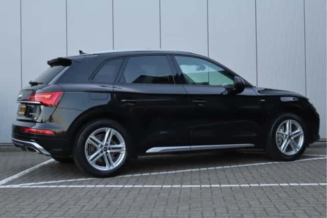 Audi Q5 (2021) thumbnail 6