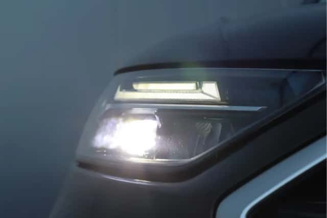 Audi Q5 (2021) thumbnail 9