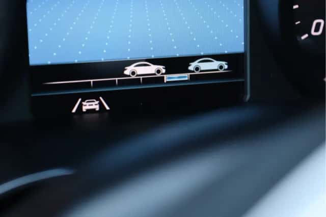 Mercedes-Benz C-Klasse (2020) thumbnail 44