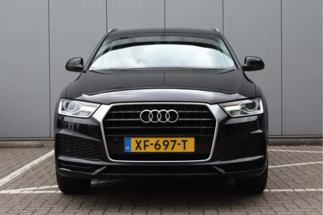 Audi Q3 (2018) thumbnail 6