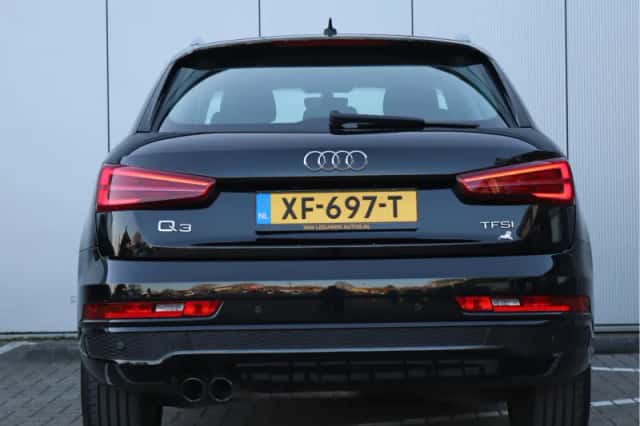 Audi Q3 (2018) thumbnail 7