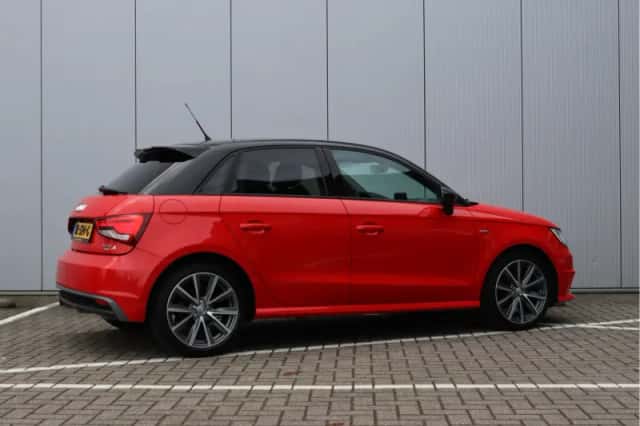 Audi A1 (2017) thumbnail 5